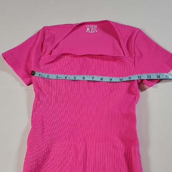 OQQ Pink Women's Ribbed Romper NWOT Small - Picture 5 of 9